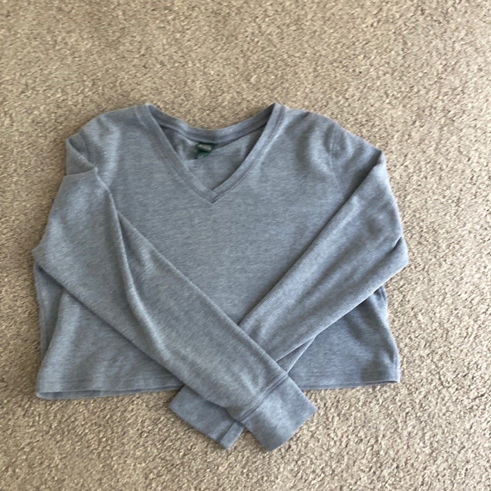 wildfable cropped gray sweater